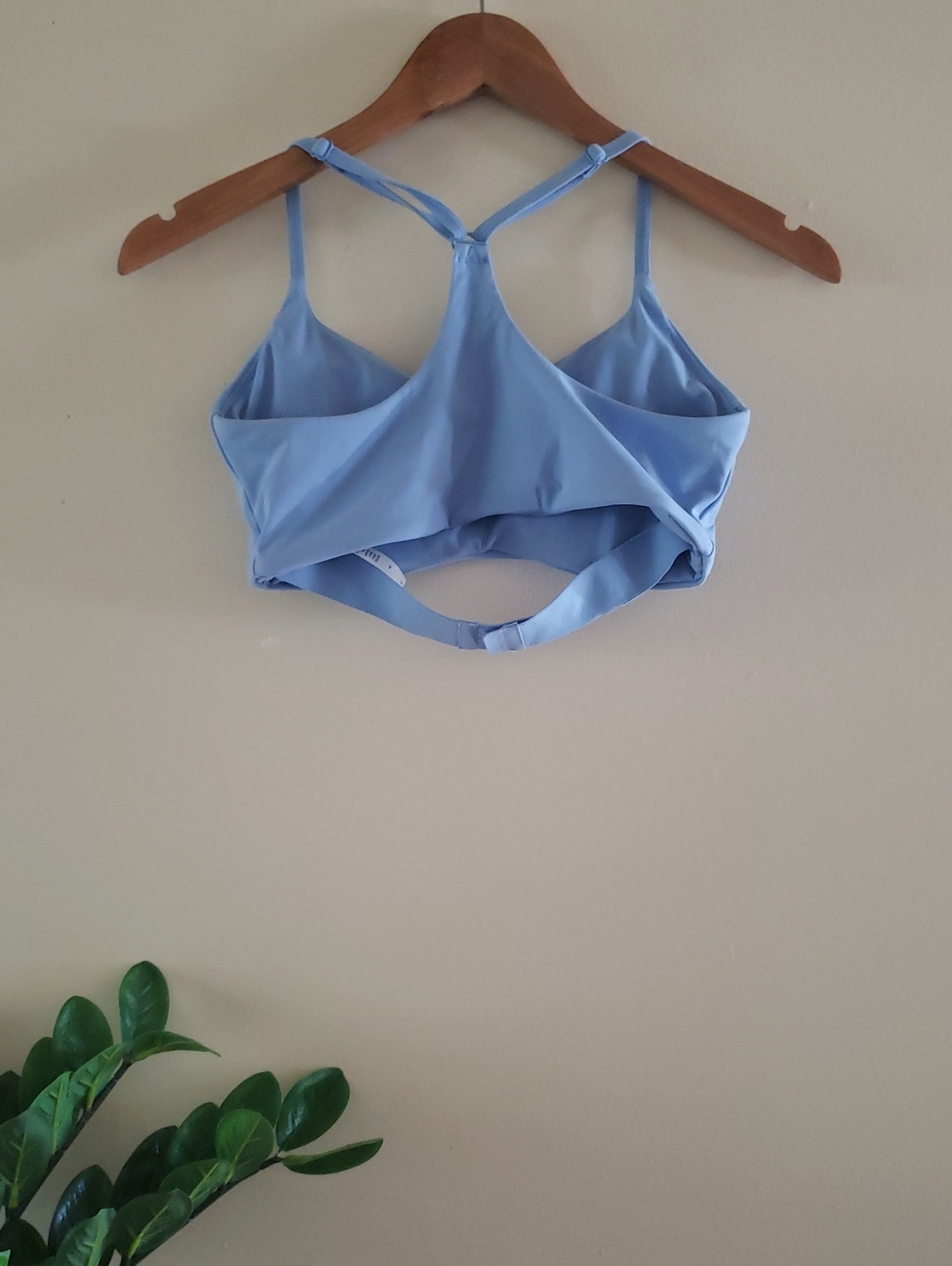 Unbranded NWOT Racerback Sportsbra - Baby Blue M